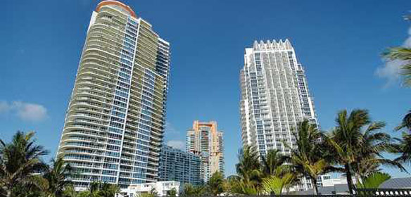 Continuum North Tower